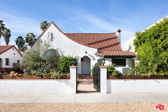Building Photo - 637 N Alta Vista Blvd