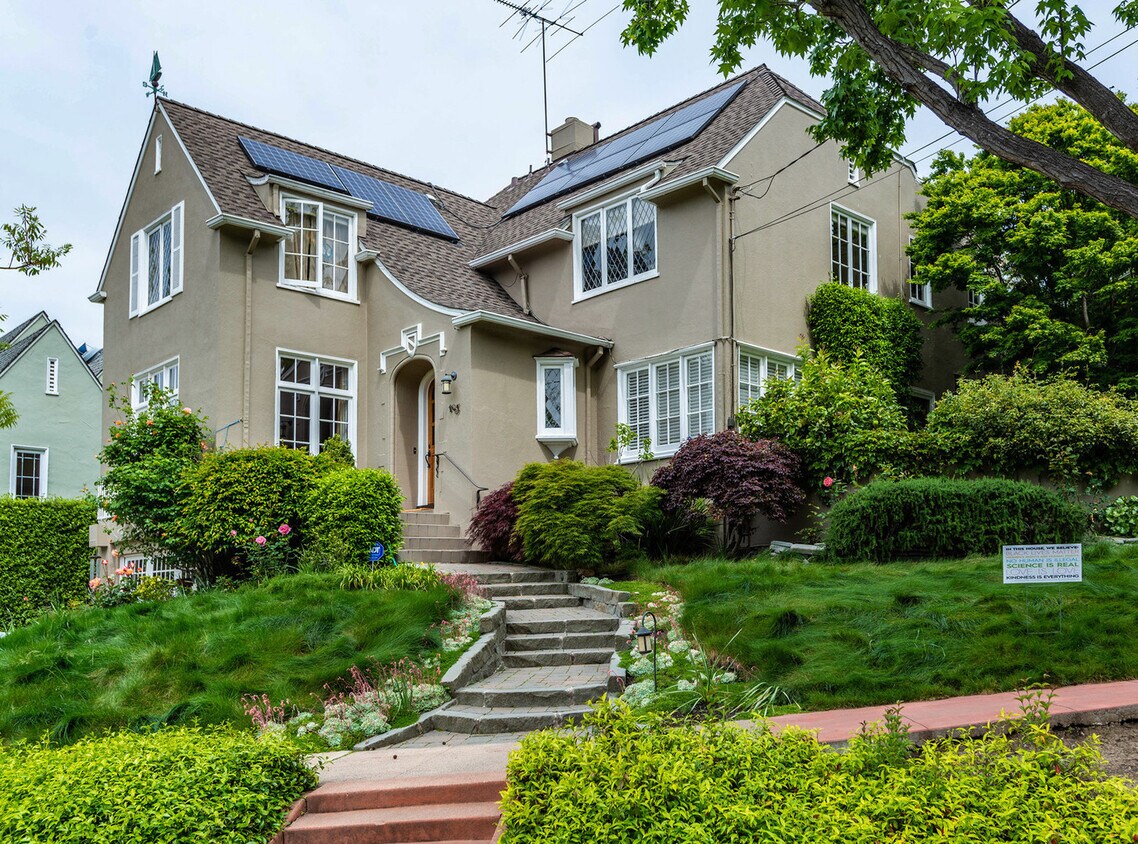 Primary Photo - Coveted Piedmont 3+Bedroom Home