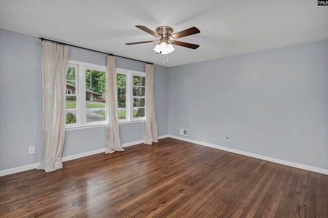 Foto del edificio - 237 Vincenne Rd