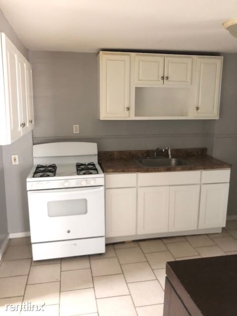 Building Photo - 4 br, 2 bath  - 154 Fitch St 1L