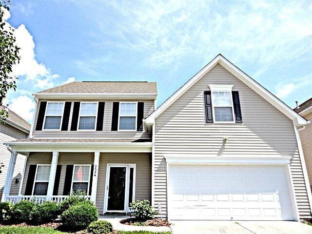 Building Photo - 2524 Ingleside Dr