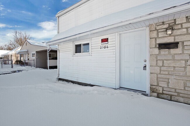 Foto del edificio - Spacious 4-Bedroom Home at an Exceptional Value – $1,899/month