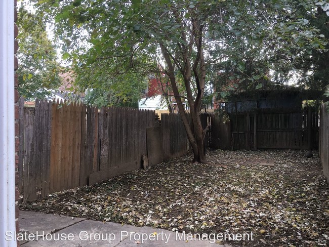 Building Photo - 4 br, 1 bath House - 550 Lafayette St