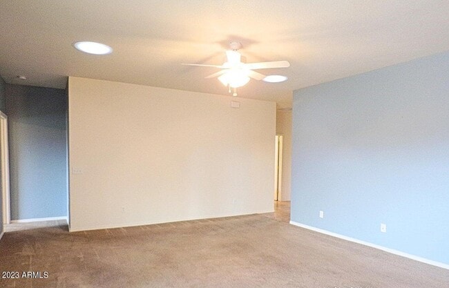 Building Photo - 1410 Cll Cibola
