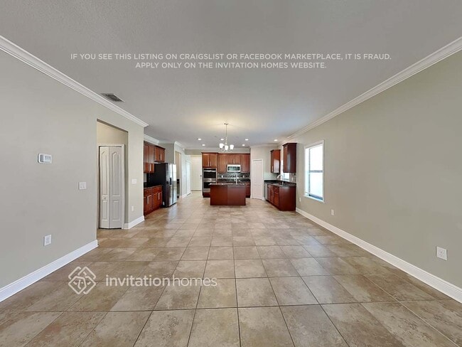 Building Photo - 7526 39th Ave E