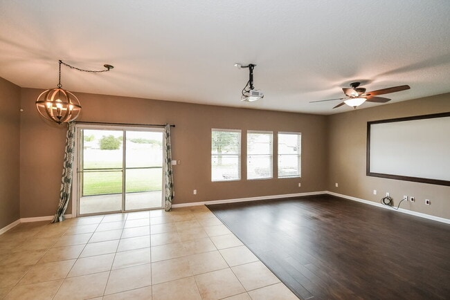 Building Photo - 16386 Bamboo Bluff Ct