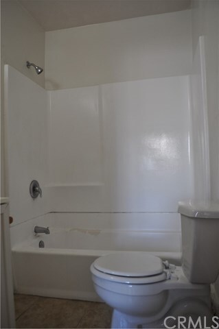 Building Photo - 3447 4th St