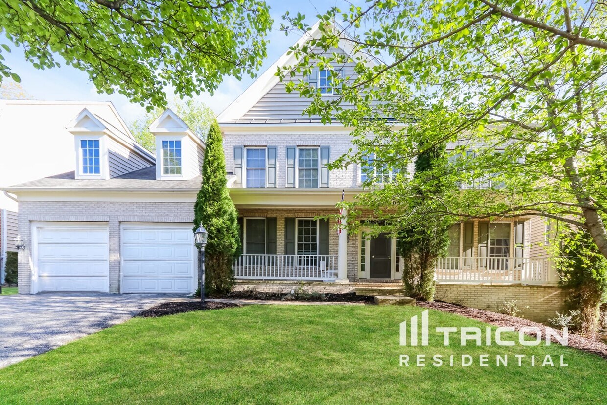 Primary Photo - 15605 Sir Edwards Dr