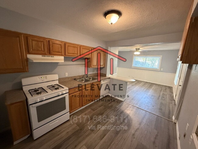 Building Photo - 4328 Lubbock Ave