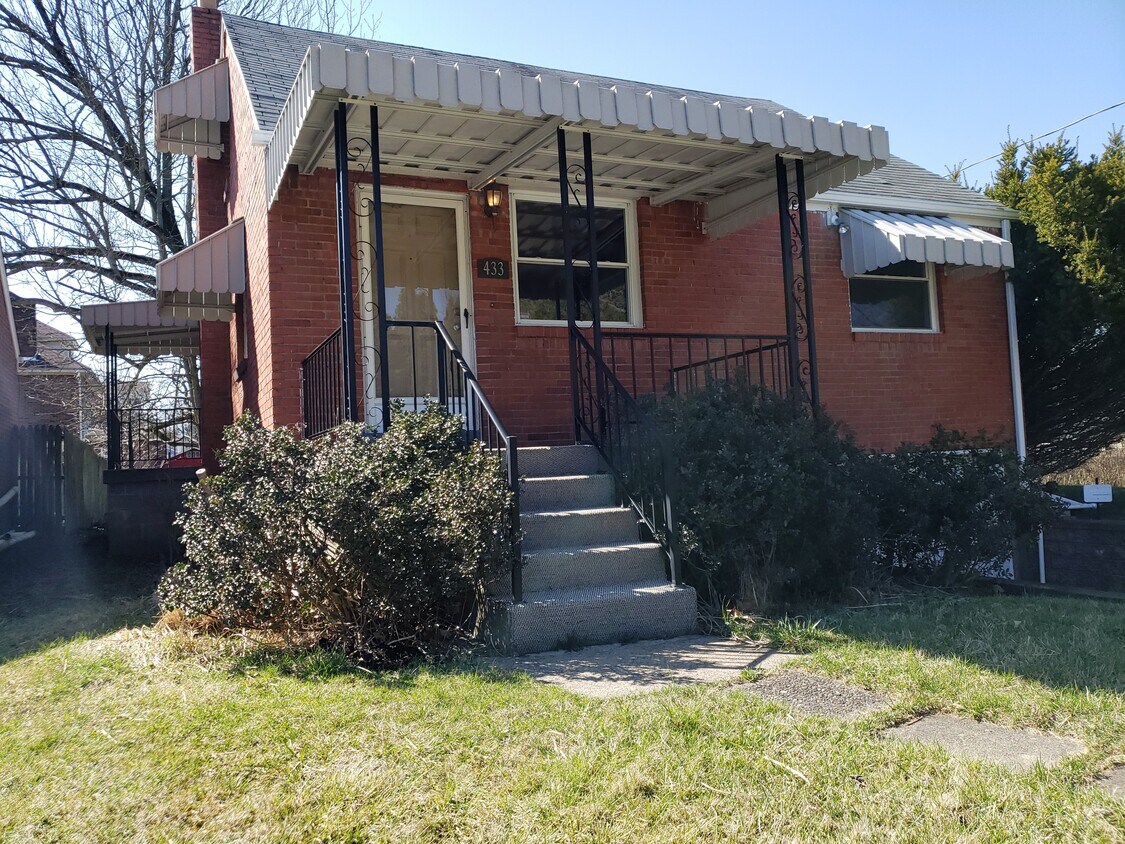 433 Thompson Run Rd, Pittsburgh, PA 15237 House Rental in Pittsburgh