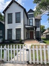 Building Photo - 953 English Ave