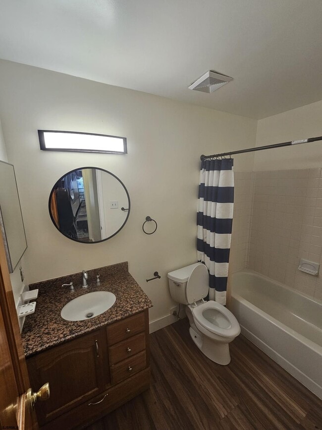 Foto del edificio - 3016 Ivy Bush Ct