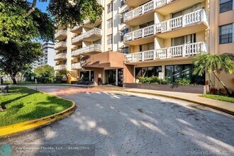 Building Photo - 15600 NW 7th Ave