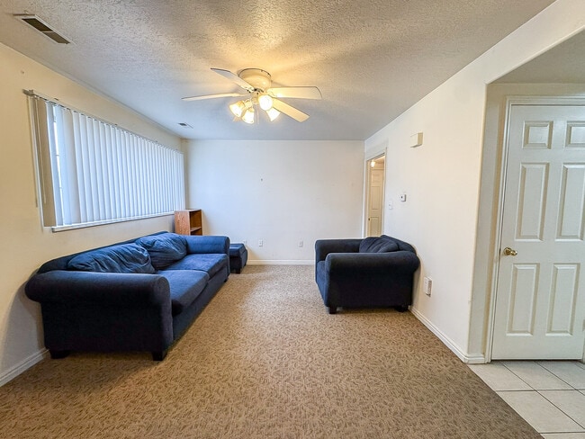 Building Photo - 391 E 700 N