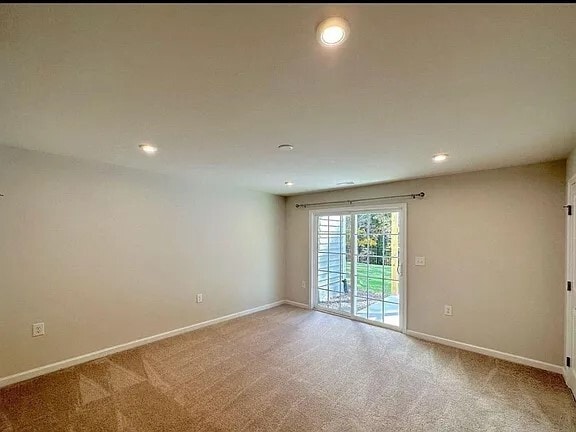 Building Photo - 801 Romeria Dr