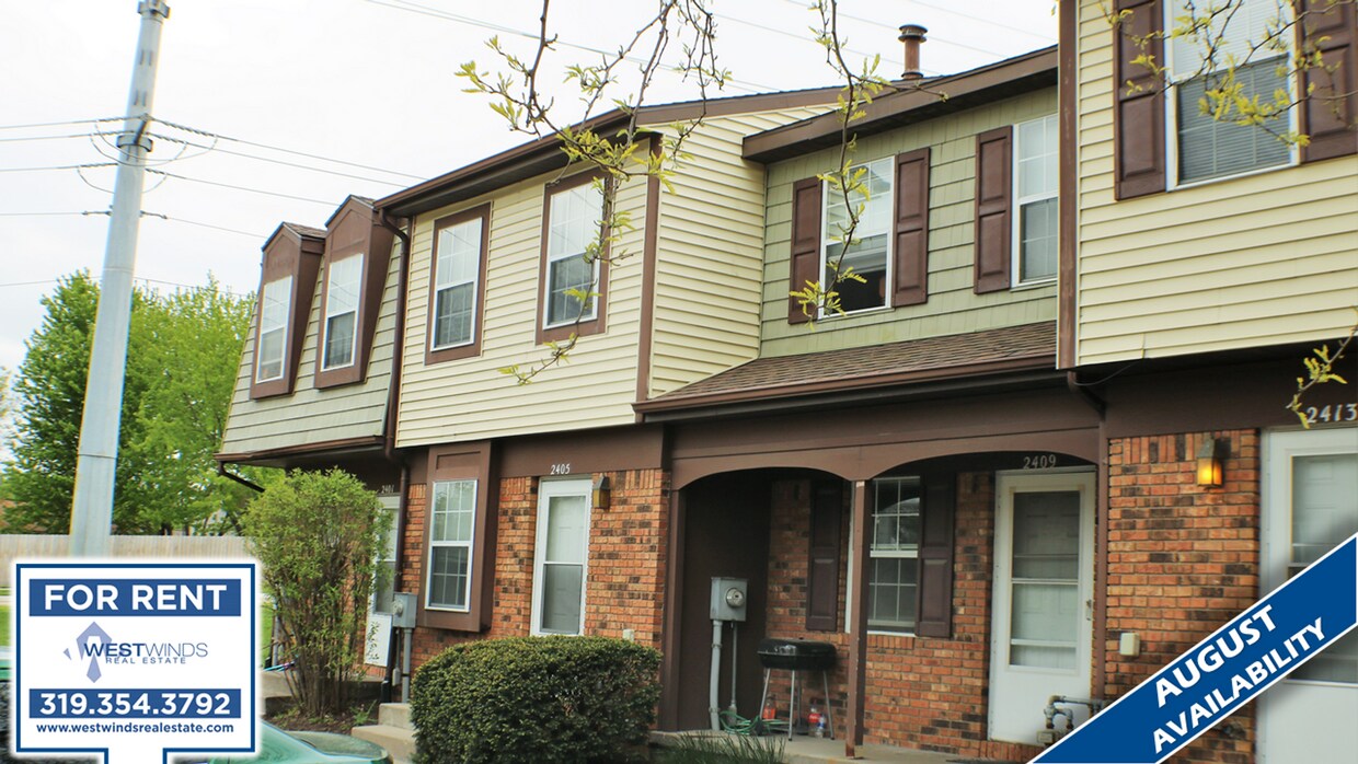 Foto principal - $1,125 | 2 Bedroom, 2.5 Bathroom House | P...