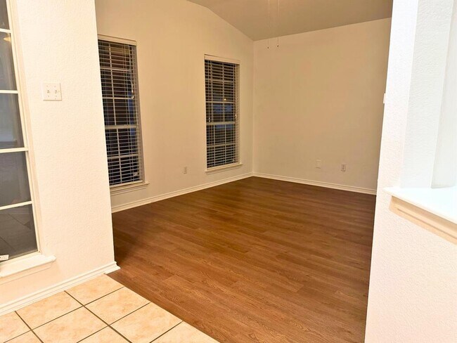 Foto del edificio - 711 Settlement St