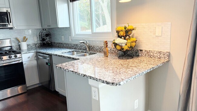 Foto del edificio - Charming 3BR House in Avensong Village, Mi...