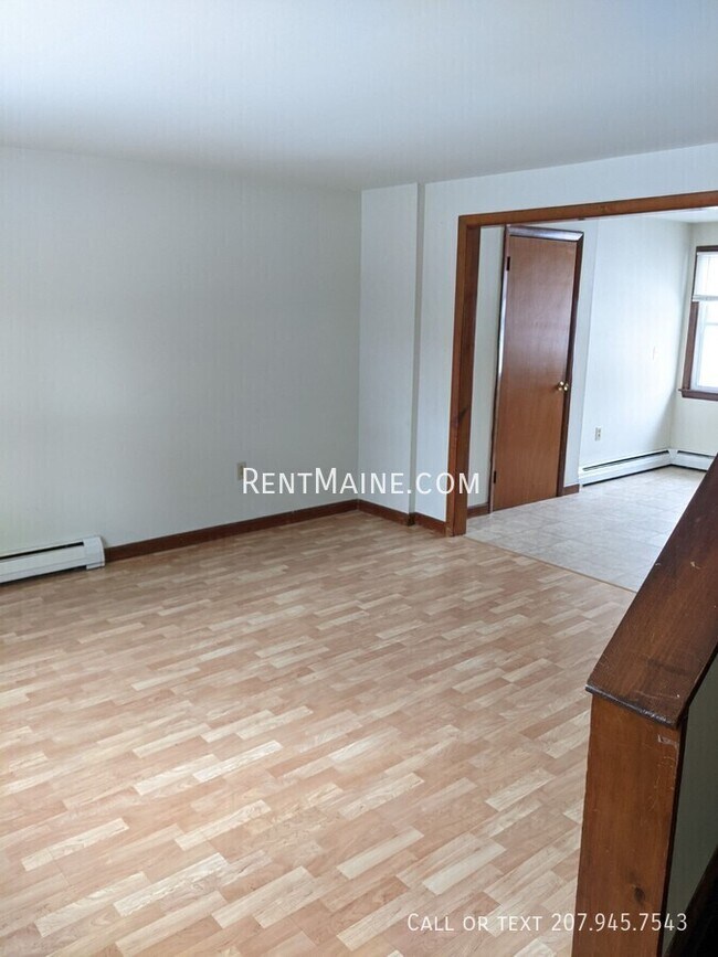 Foto del edificio - 13 Hemlock St