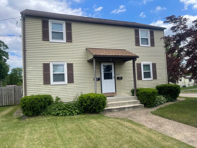 Building Photo - 4902 Camden Ave