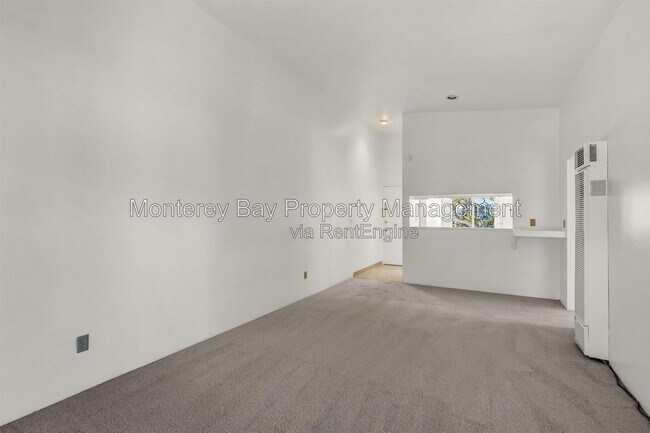 Foto del edificio - 420 Lighthouse Ave