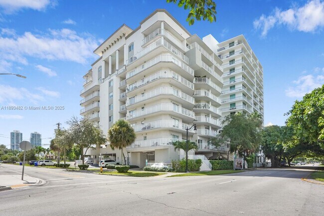 Building Photo - 280 SW 20th Rd
