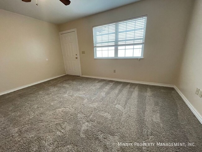 Foto del edificio - 1400 5th Ave