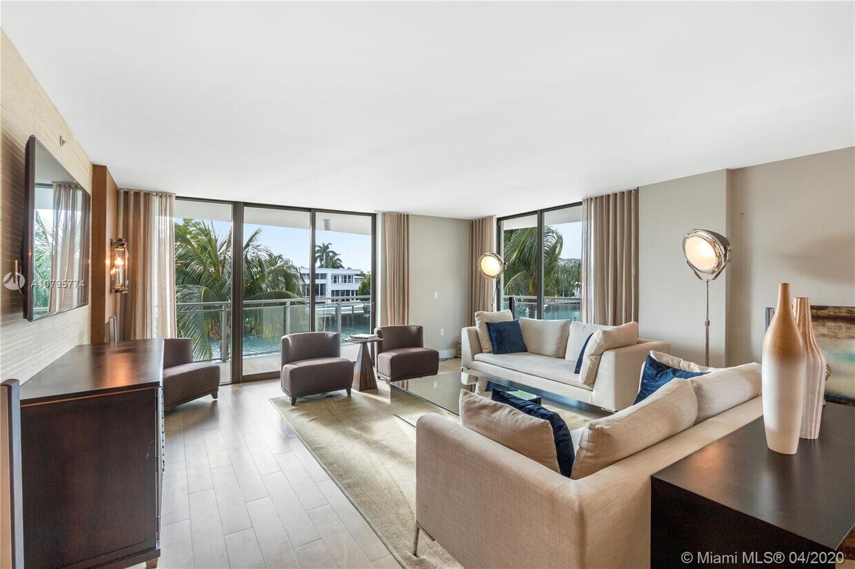 9400 W Bay Harbor Dr Unit 204, Bay Harbor Islands, FL 33154 Condo for