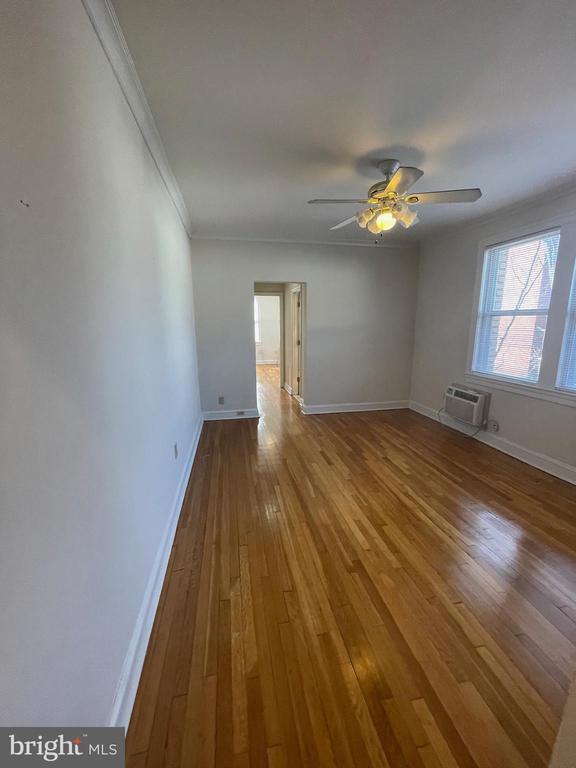 Foto del edificio - 1820 Swann St NW