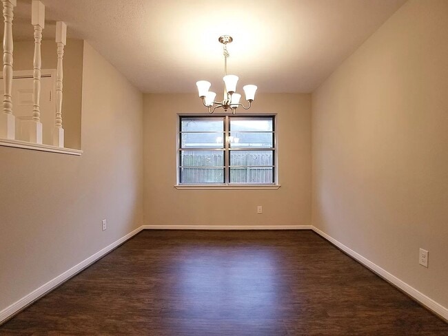 Building Photo - 3523 Mayfield Oaks Ln