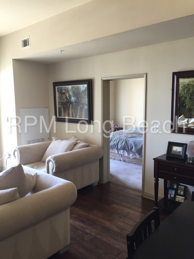 Foto del edificio - 2+2 Downtown LB Condo in Coveted Aqua Towers