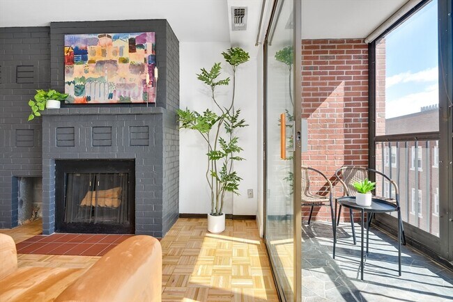 Foto del edificio - 1580 Massachusetts Ave