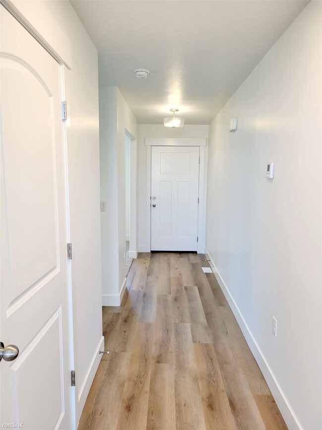 Foto del edificio - 3 br, 2.5 bath House - 16167 South Railcar...