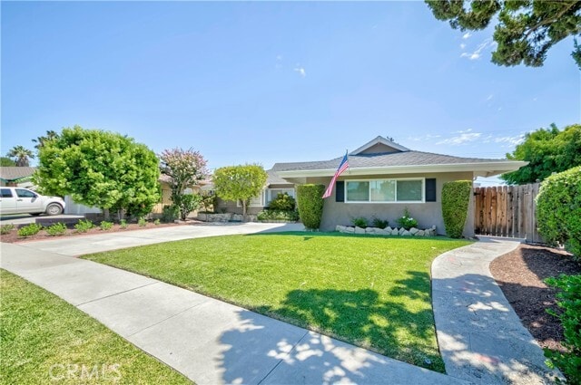 Building Photo - 2301 W Cajon Dr
