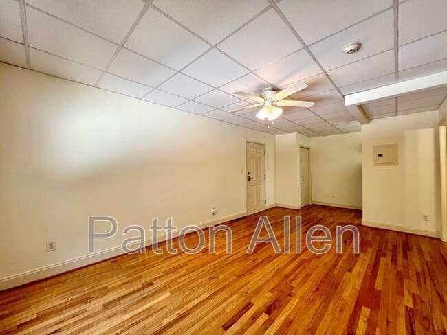 Building Photo - 43 Ravenscroft Dr
