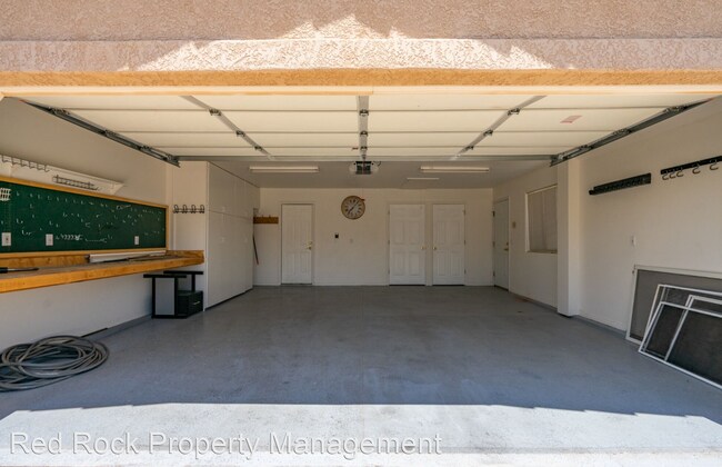 Building Photo - 3 br, 2 bath House - 293 E 1020 S