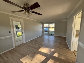 Building Photo - 3767 Spruce Dr