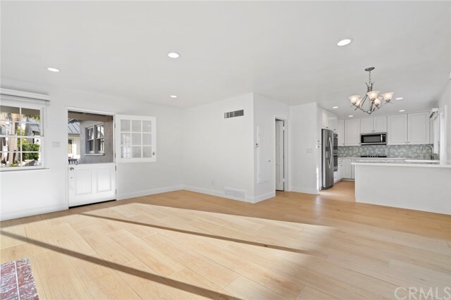 Building Photo - 427 Belvue Ln