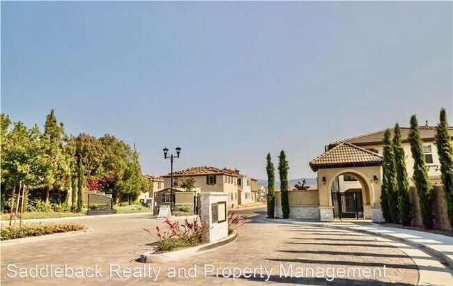 Building Photo - 3 br, 3 bath House - 7071 Vernazza Place