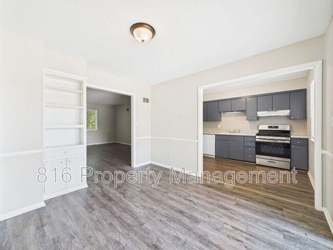 Foto del edificio - 8030 Campbell St