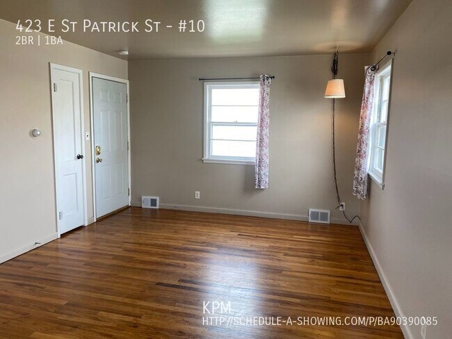 Foto del edificio - 2 BED | 1 BATH | DUPLEX | SOUTH