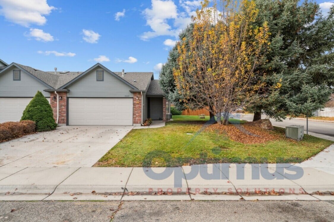 Foto principal - Charming & updated 2-bedroom, 2-bath home in one of Boise’s most convenient and sought-after loca...