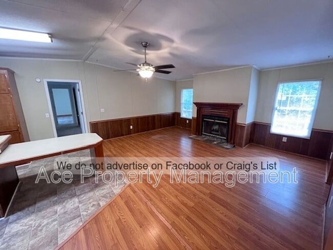 Building Photo - 2625 Tingen Rd