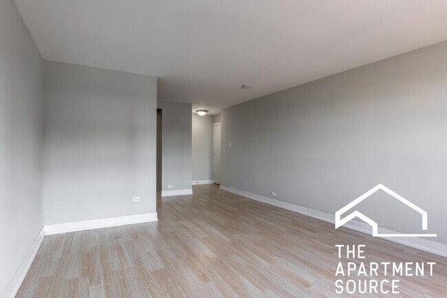 Foto del edificio - 445 W Wellington Ave