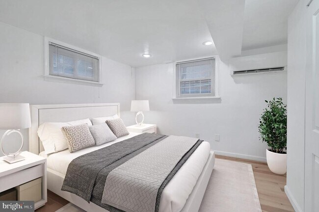Foto del edificio - 3513 T St NW