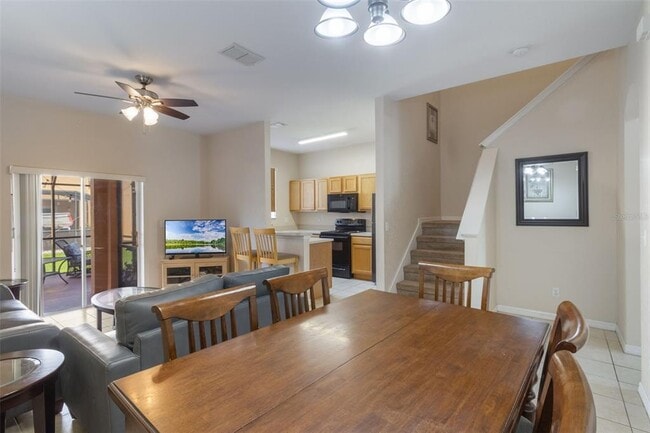 Building Photo - 2717 Bushman Dr