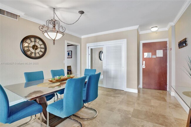 Building Photo - 3801 S Ocean Dr