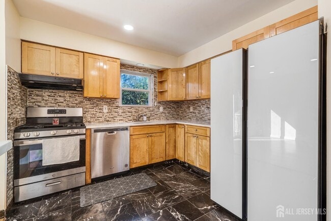 Building Photo - 6304 Hana Rd