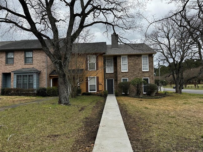 Building Photo - 1596 Cobblestone Ct