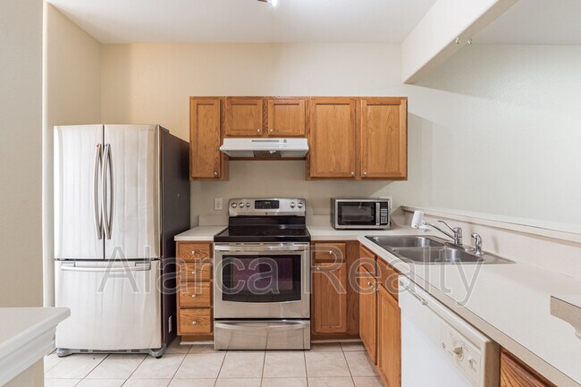 Foto del edificio - 1711 Holliford Ct